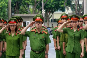 rang phục xuân hè của lực lượng cảnh sát cơ động